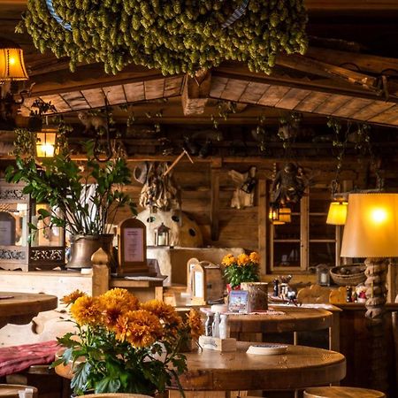 Hotel Almwirt Haar  Ngoại thất bức ảnh